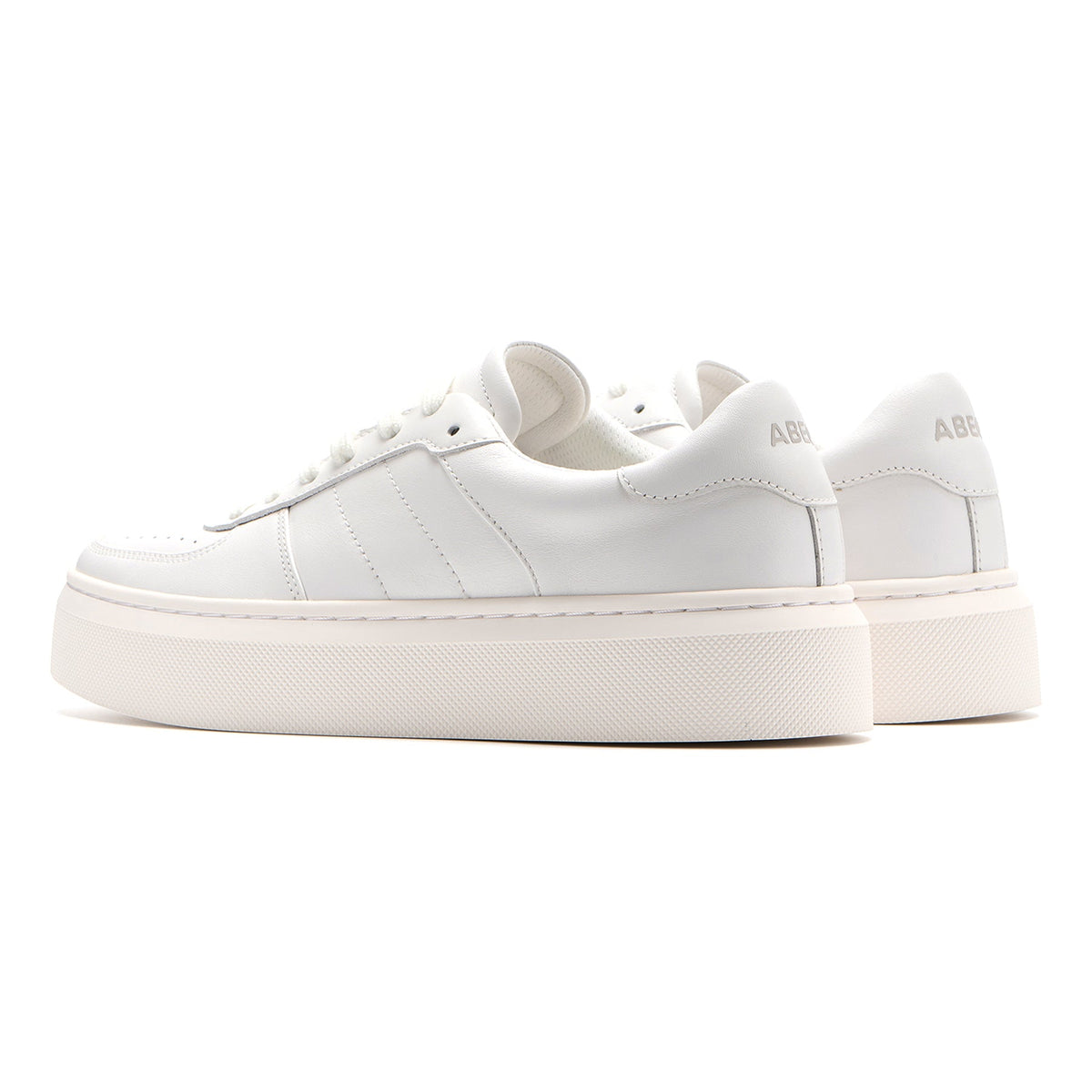Jumpstreet Court Metatarsal White | ABEO Footwear