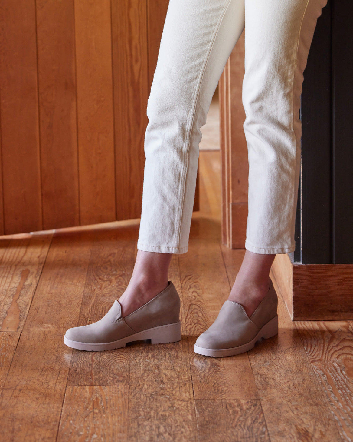 Horizon Slip On Metatarsal Tan Nubuck | ABEO Footwear
