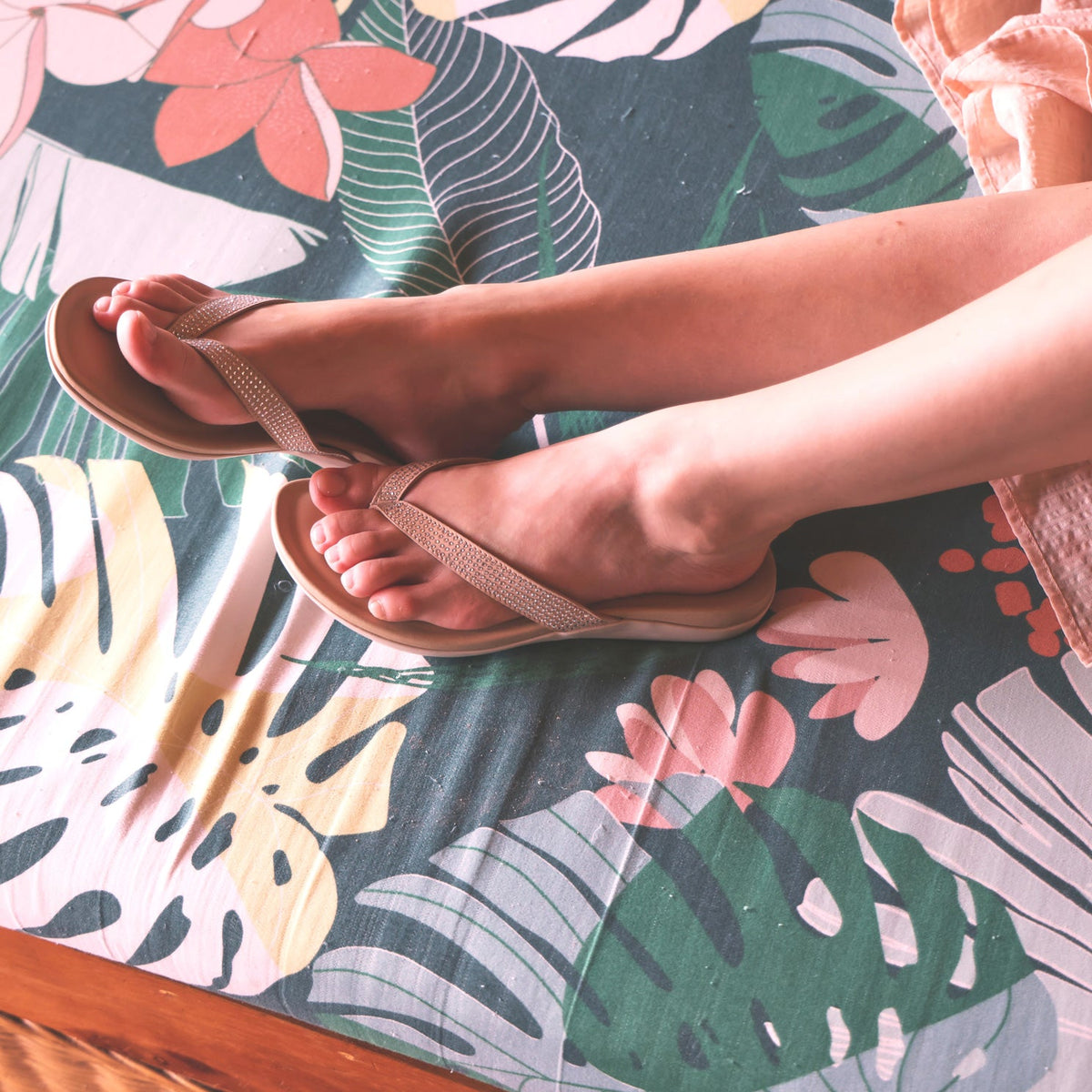 Oasis Flip Flop Sand Sparkle | ABEO Footwear