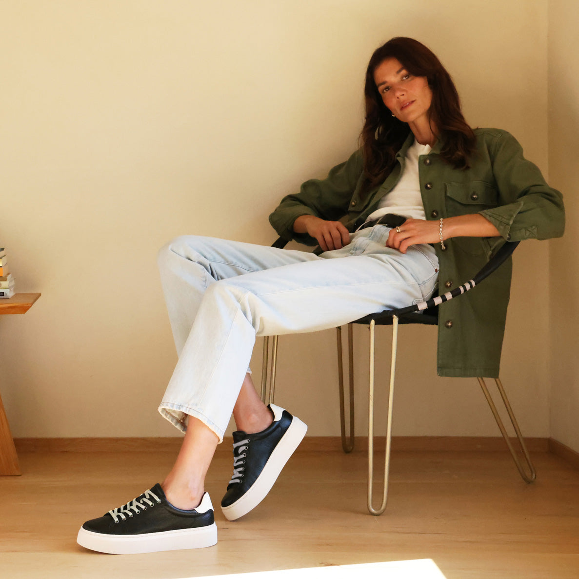 Jumpstreet Sneaker Metatarsal Black Leather | ABEO Footwear