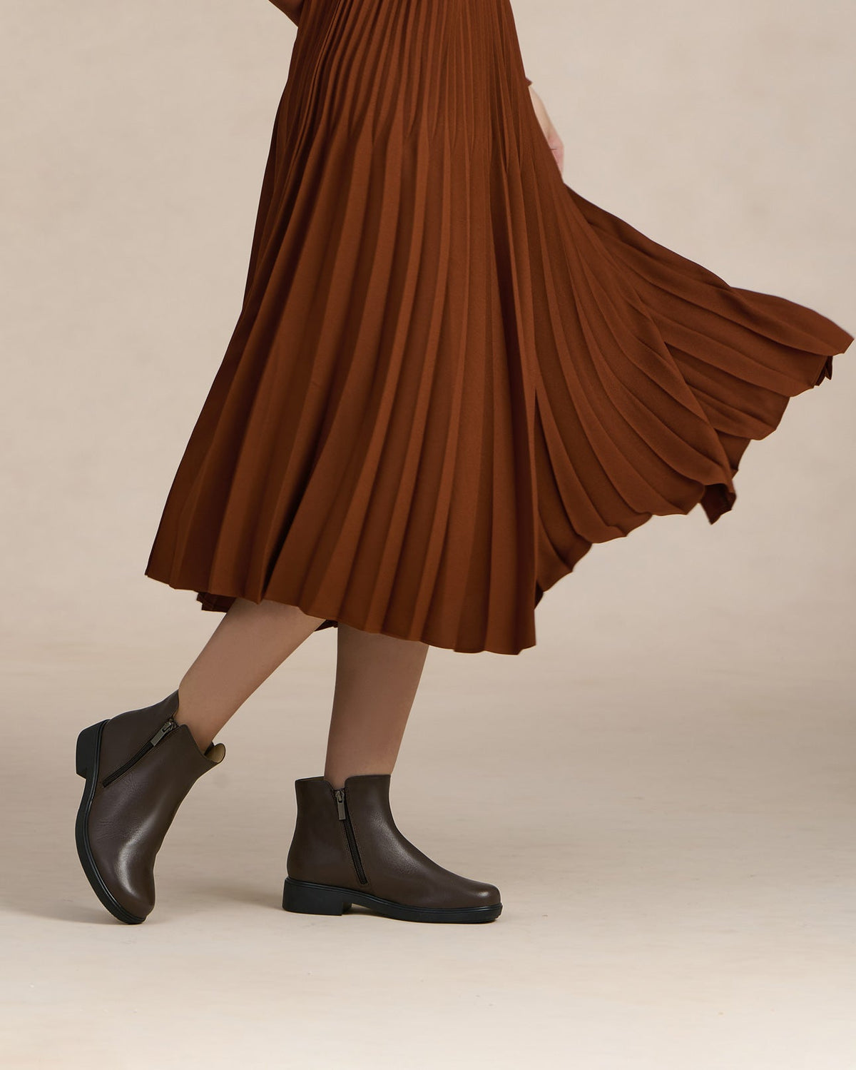 Compass Zip Metatarsal Dark Brown | ABEO Footwear