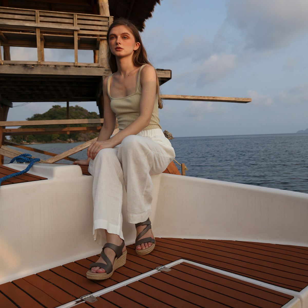 Riviera Adjustable Sandal Metatarsal Fossil | ABEO Footwear