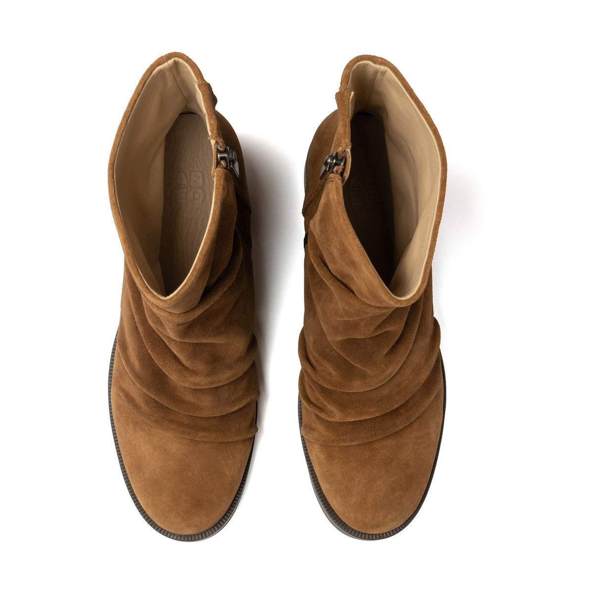 Traverse Scrunch Light Tan | ABEO Footwear