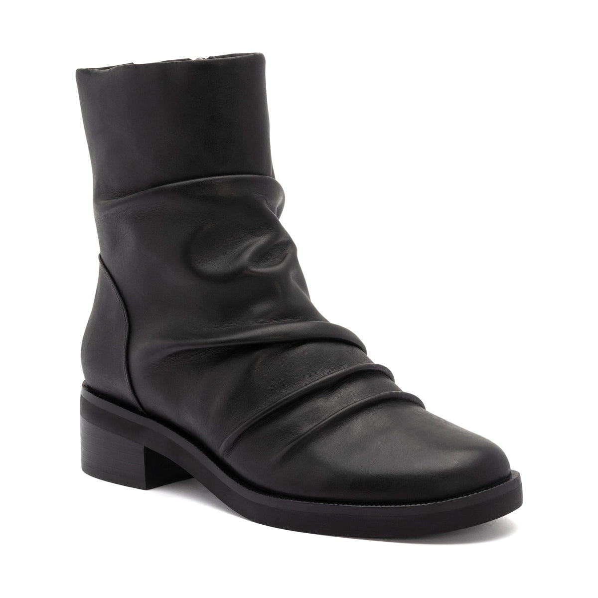 Traverse Scrunch Black | ABEO Footwear