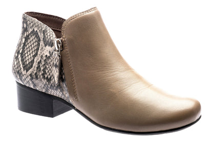 Lanora Metatarsal Cobblestone Print | ABEO Footwear
