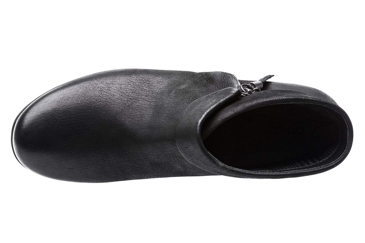 Mila Metatarsal Black | ABEO Footwear