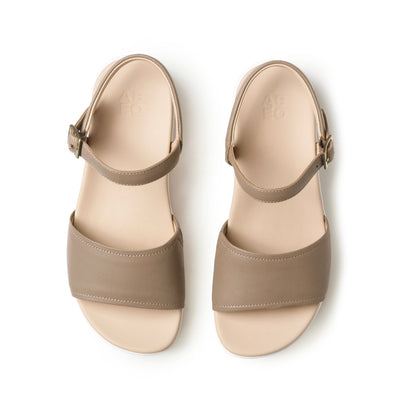 Solstice Buckle Sandal Fossil Leather | ABEO Footwear